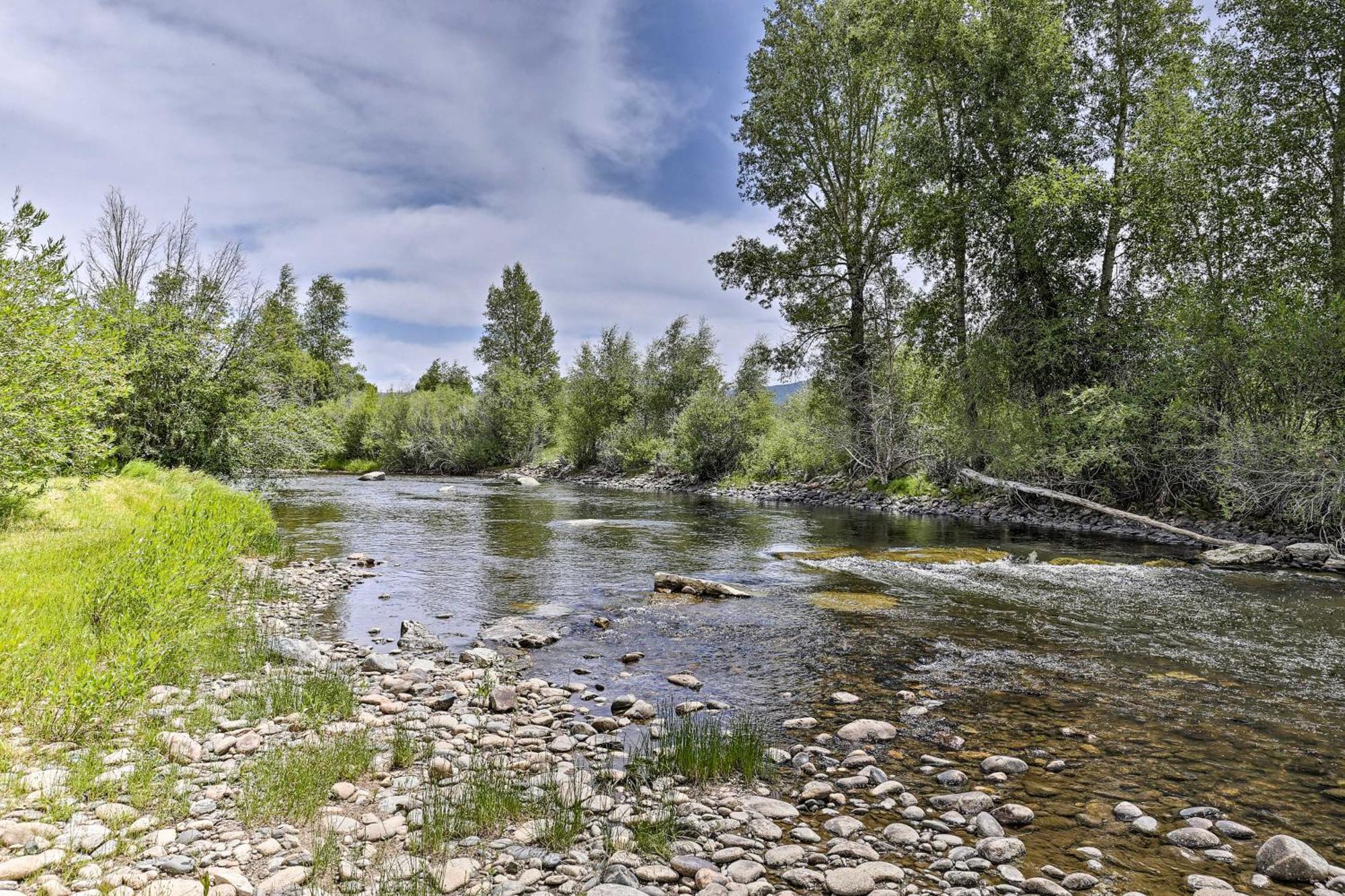 Riverfront Cabin About 4 Mi To Granby Ranch! Zewnętrze zdjęcie
